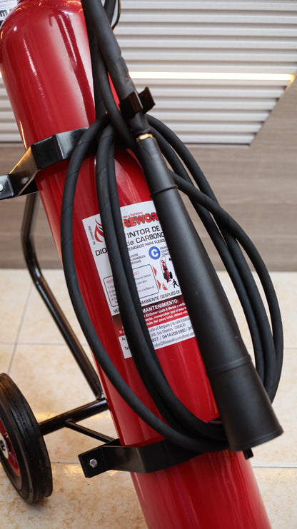 EXTINTOR 75LBS TIPO CO2